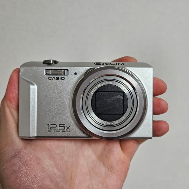 카시오 엑슬림 EX-ZS100 빈티지 디카 디지털카메라 EXILIM