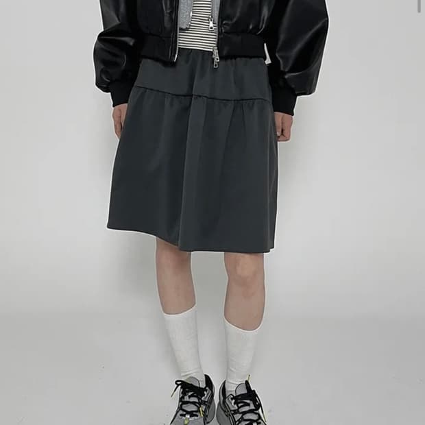 셔링 플레어 미디스커트