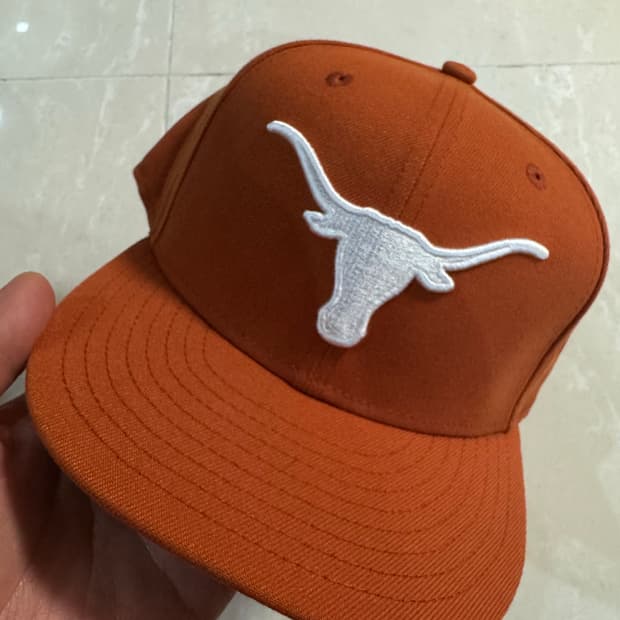 뉴에라 텍사스 롱혼스 NCAA 5/8 미시착 처분 