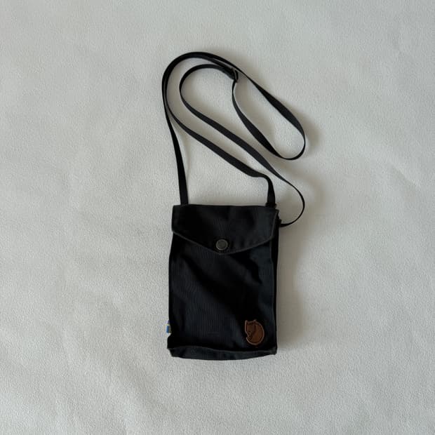 피엘라벤(Fjallraven) 보조가방 크로스백
