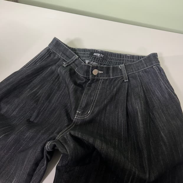 L 드로우핏 하이웨스트 와이드핏 투턱 인디고 데님팬츠