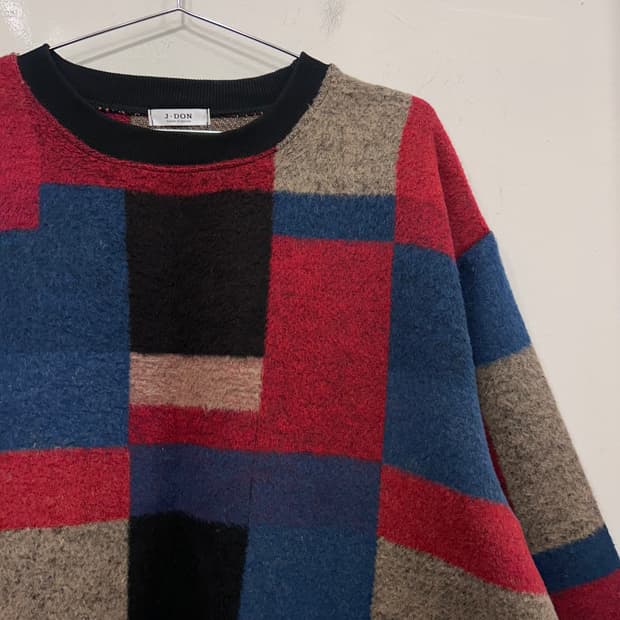 J.DON 멀티컬러 루즈핏 니트 맨투맨