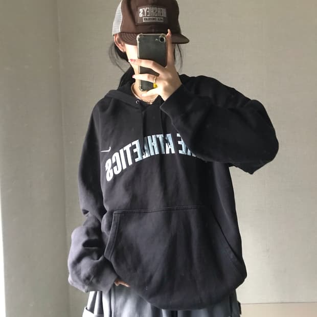 나이키 00s 오버핏 빅로고 후드티