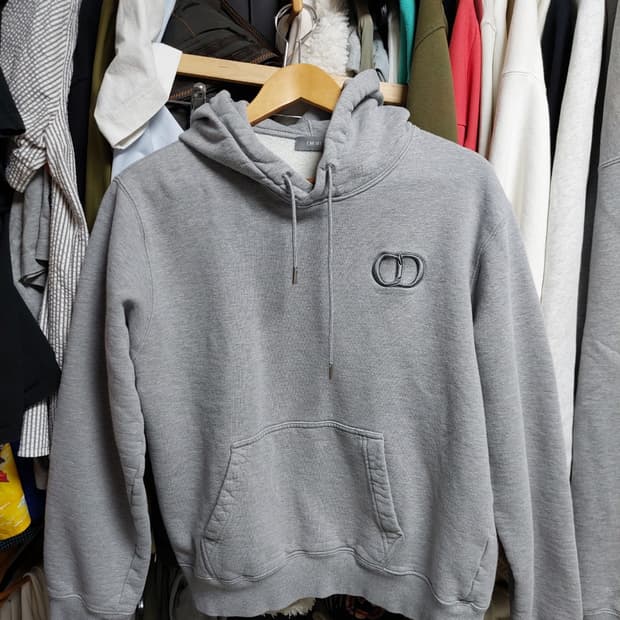 디올 CD로고 아이콘  후드티 그레이 xl 정품검수완료