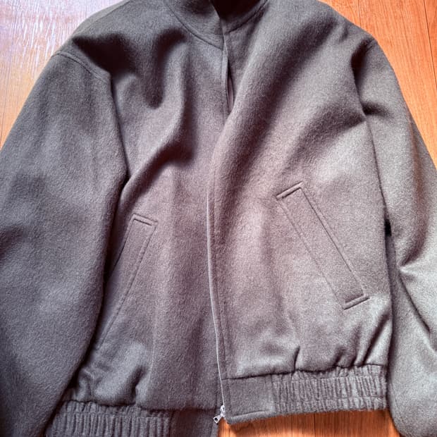 오라리 베이키 카멜 블루종 25AW 다크 올리브 4