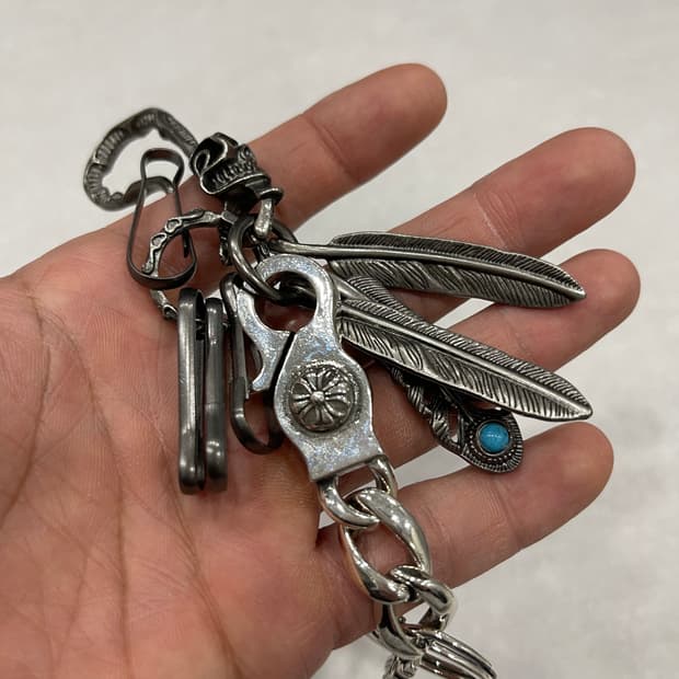 스컬 페더 브라스 키링세트