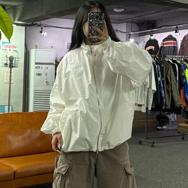 마뗑킴 윈드브레이커 집업 자켓 화이트 B4706