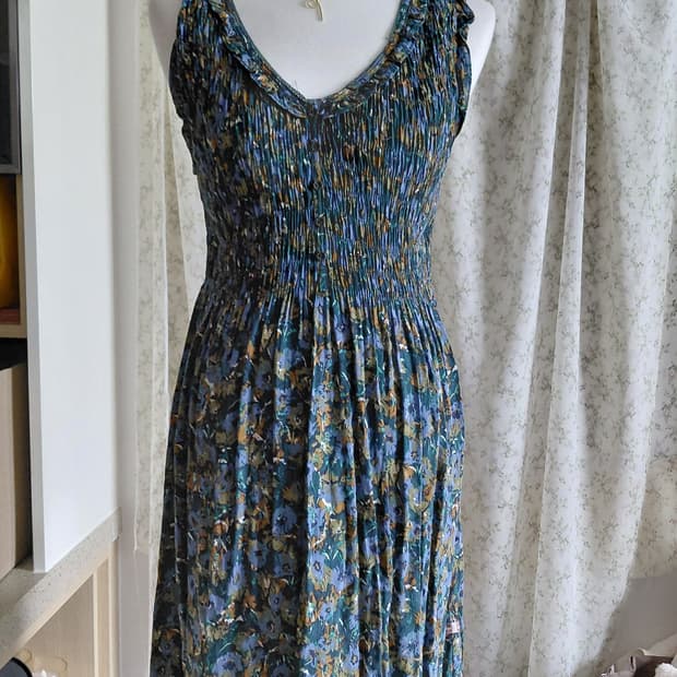 [빈티지] 써스데이아일랜드 플라워 패턴 원피스 셔링 민소매