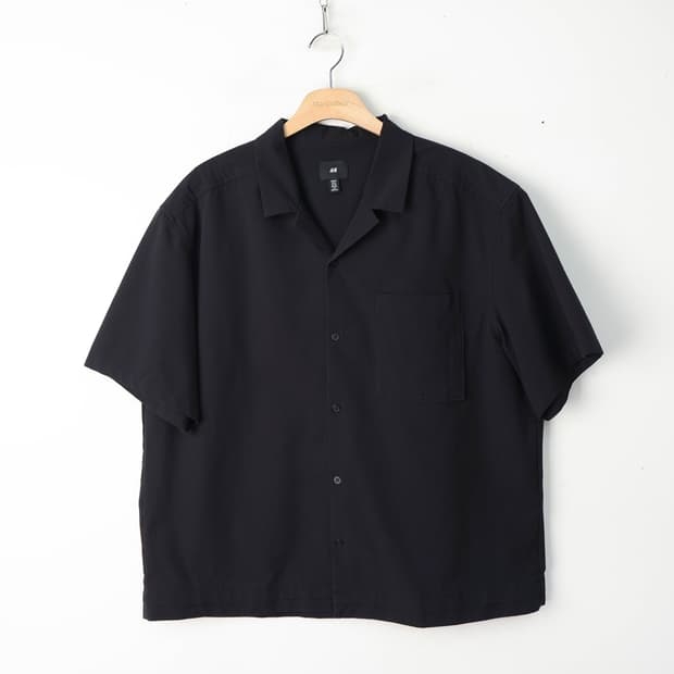 105/H&M 블랙 셔츠