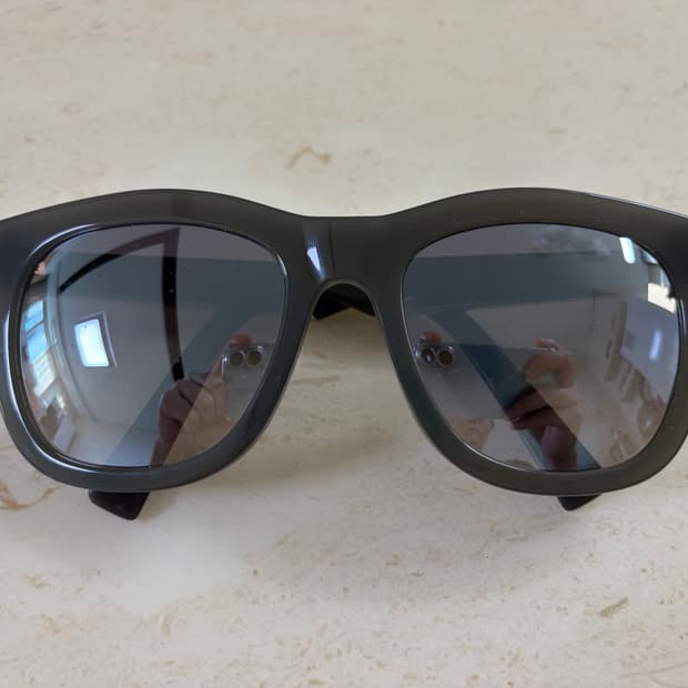 Vedi Vero 선글라스 그레이