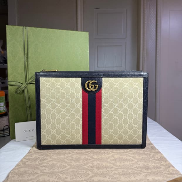 [단종 모델] 구찌 오피디아 GG 익스클루시브 포트폴리오 클러치