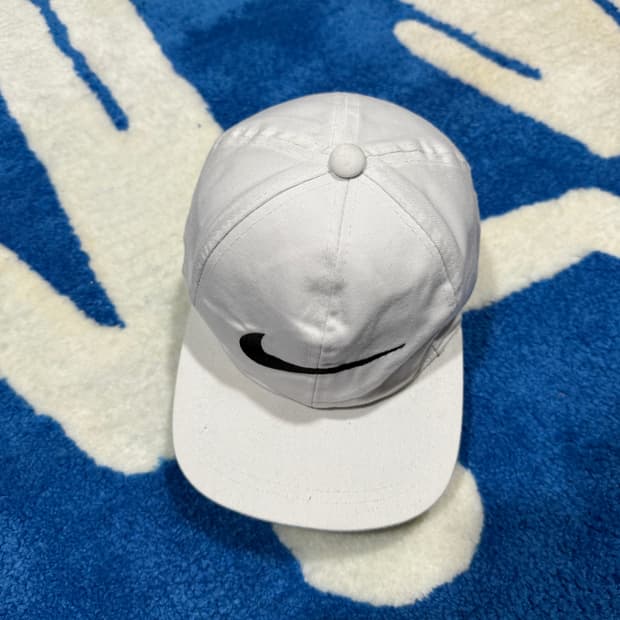 Nike 나이키 스우시 모자