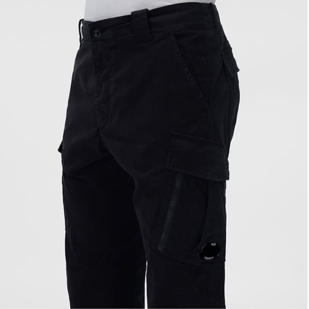 CP컴퍼니 렌즈 와펜 카고팬츠 BK 46