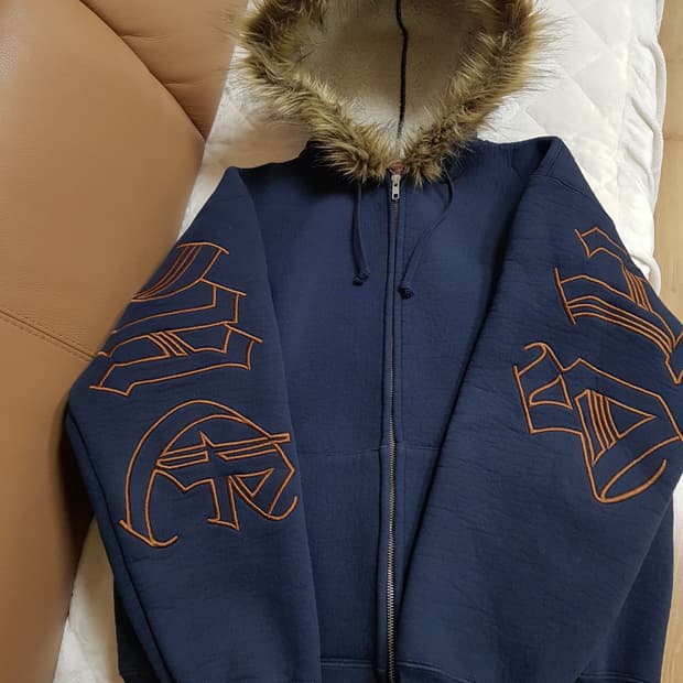 슈프림 포우 퍼 후드 집업 티셔츠 네이비 25FW