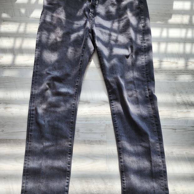 UNIQLO 유니클로 그레이 데님 팬츠 팜. 33~34인치 회색 청바지