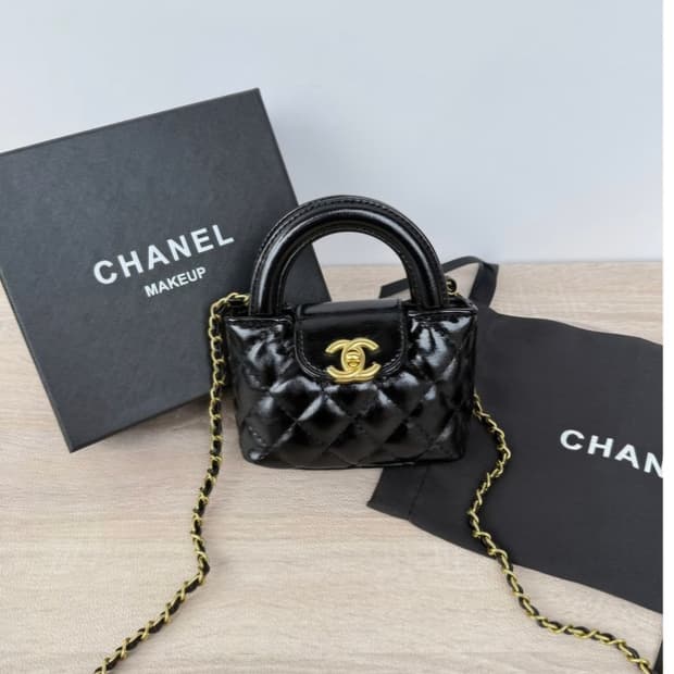 샤넬 vip 노벨티 퀄팅 미니 켈리백 크로스백 체인 토트백