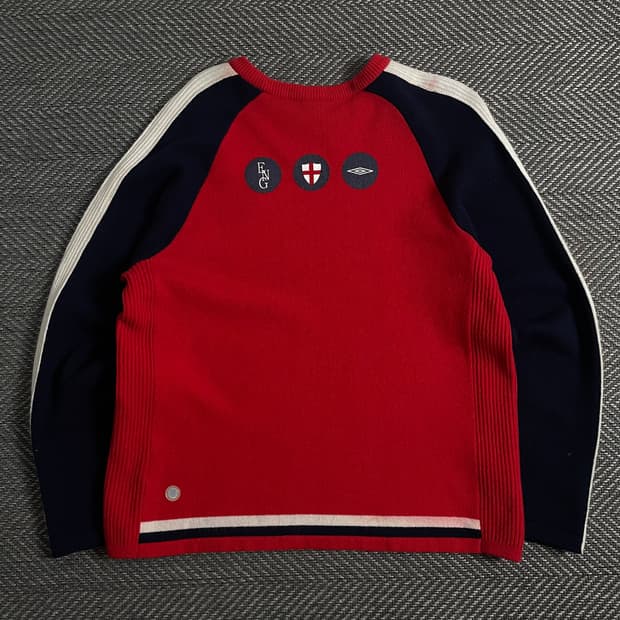 00s 엄브로 잉글랜드 국대 레트로 니트o 3820