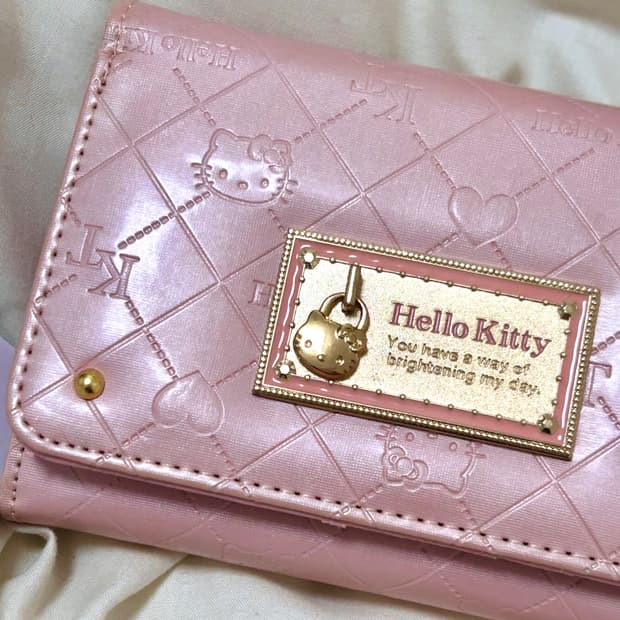 일본 산리오 헬로키티 에나멜 핑크 갸루 희귀 고전 지갑 y2k