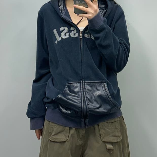 게스 스펠아웃 네이비 플리스 후드집업