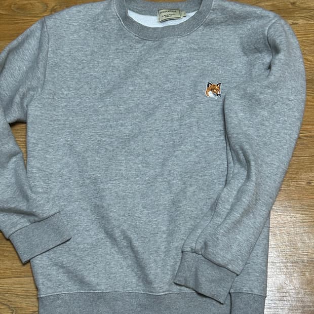 메종키츠네 맨투맨