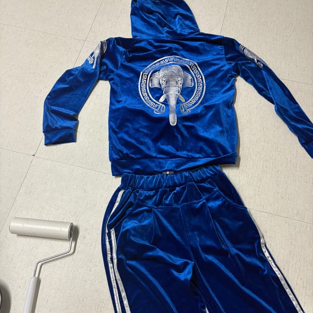 빈티지 셋업 벨벳