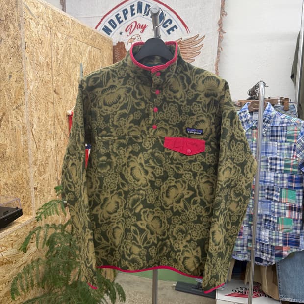 파타고니아 플라워패턴 신칠라