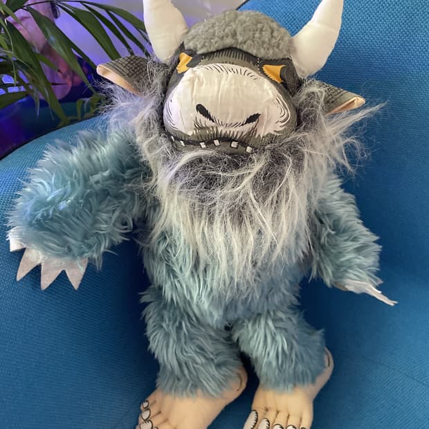 괴물들이 사는 나라 빈티지 인형