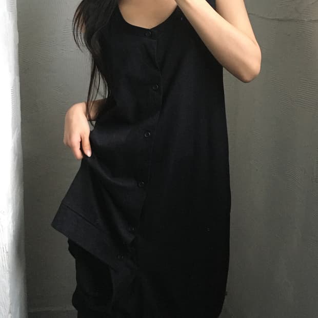 LIMI feu 리미푸 블랙 슬리브리스 원피스 