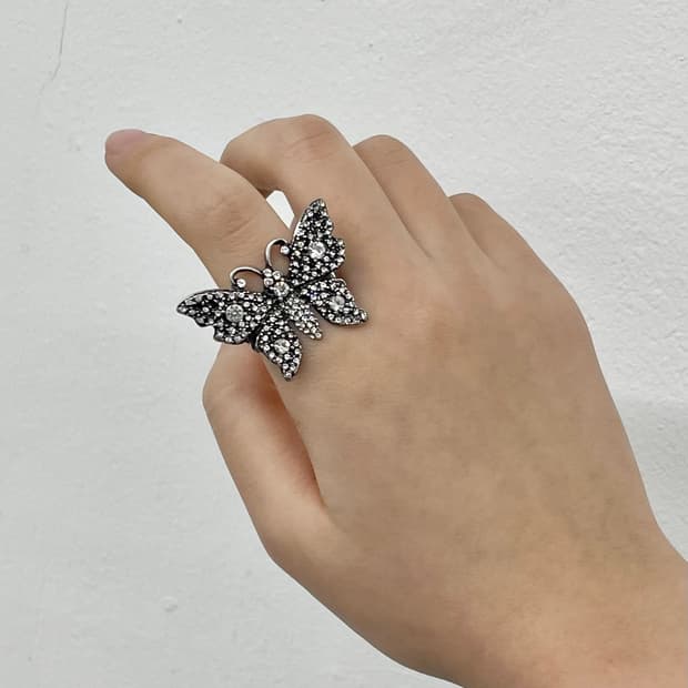 오리엔탈 버터플라이 큐빅 반지