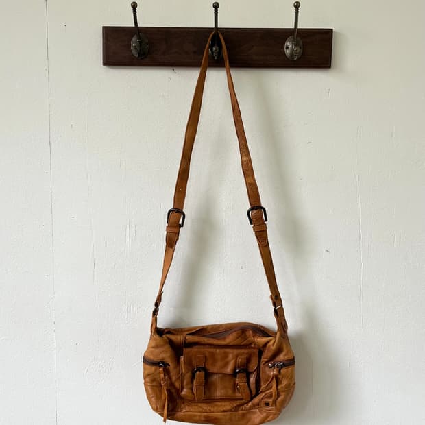 90’s go9 헌팅가죽 크로스백