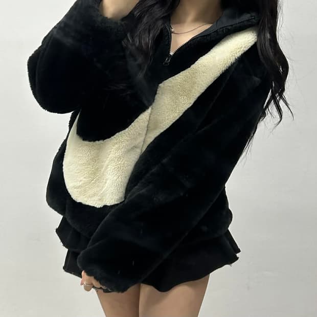 나이키 NSW 준신형 빅스우시 포우퍼 자켓 쉐르파 후리스(M)