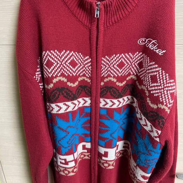 테켓 플랜 니트 집업 레드 L