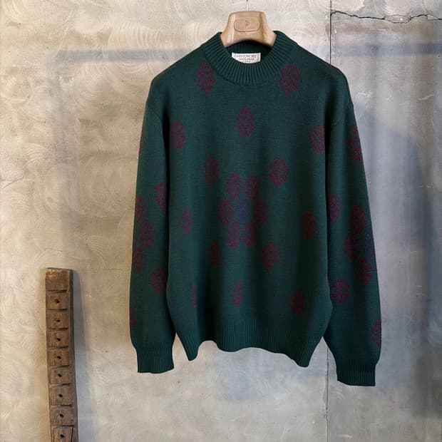 지방시 젠틀맨 니트 100