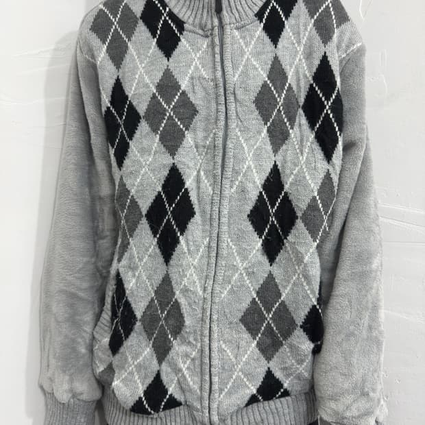 argyle fleece zipup