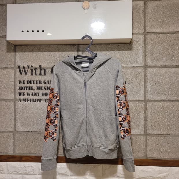 버버리 키즈 베어 후드집업 10Y