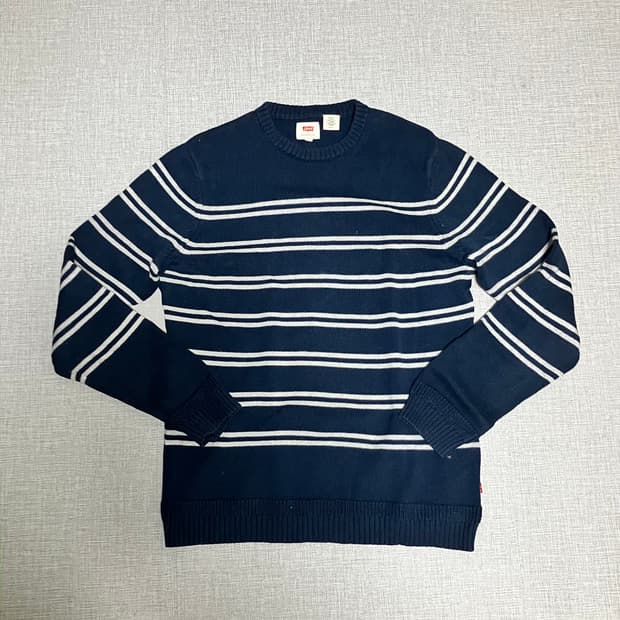 Levis 리바이스 올드스쿨아메카지 니트스웨터