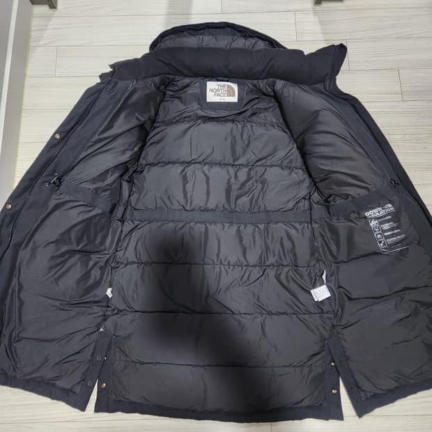 노스페이스 롱패딩 90M사이즈 블랙