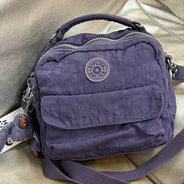 키플링 미니 퍼플 크로스백