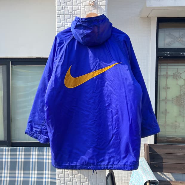 나이키 올드스쿨 빅스우시 돕바 패딩 자켓