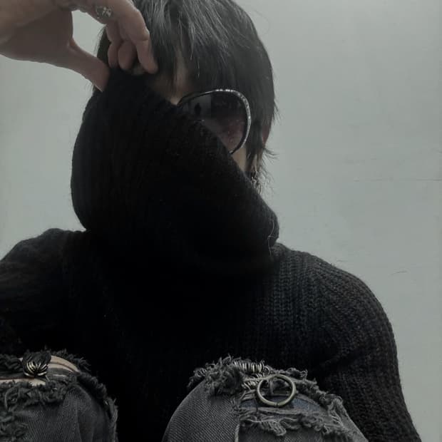 High Neck Layered Knit Sleeve