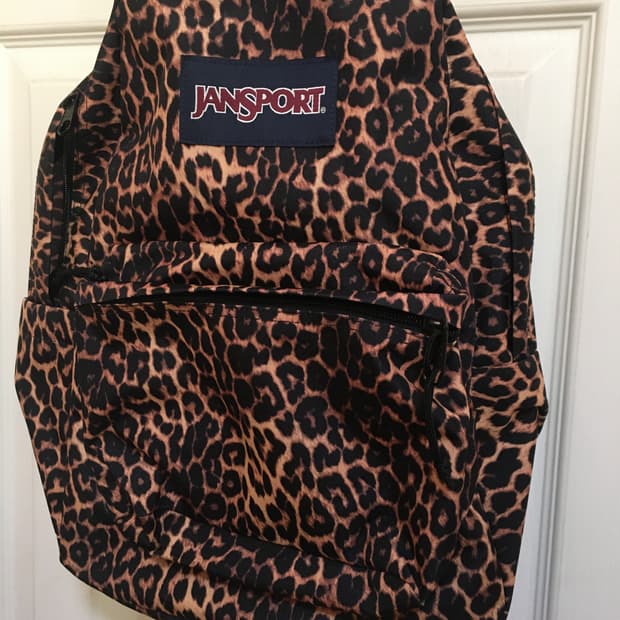 잔스포츠 호피 백팩