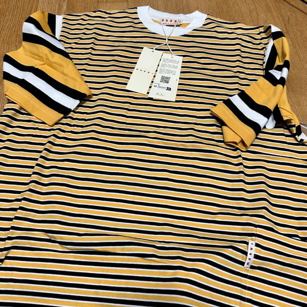 마르니 스트라이프 반팔 티