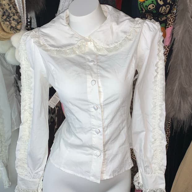 바디라인 로리타 레이스 코르셋 블라우스