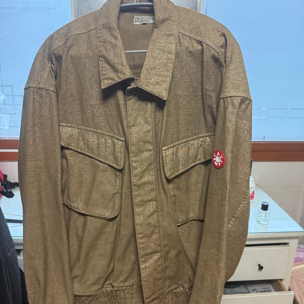 [L] 카브엠트 노이즈 버튼 자켓 브라운