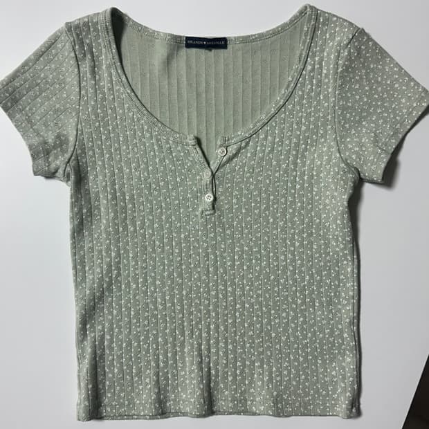 브랜디멜빌 뉴욕 플로럴 반팔