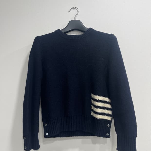 (새상품급/신형) 톰브라운 인트라시아 크루넥 니트