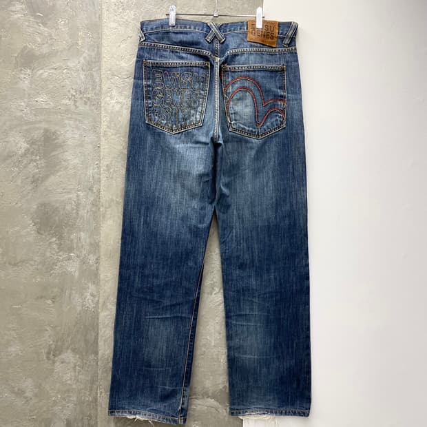 [32] EVISU 에비수 루즈 스트레이트 핏 데님팬츠
