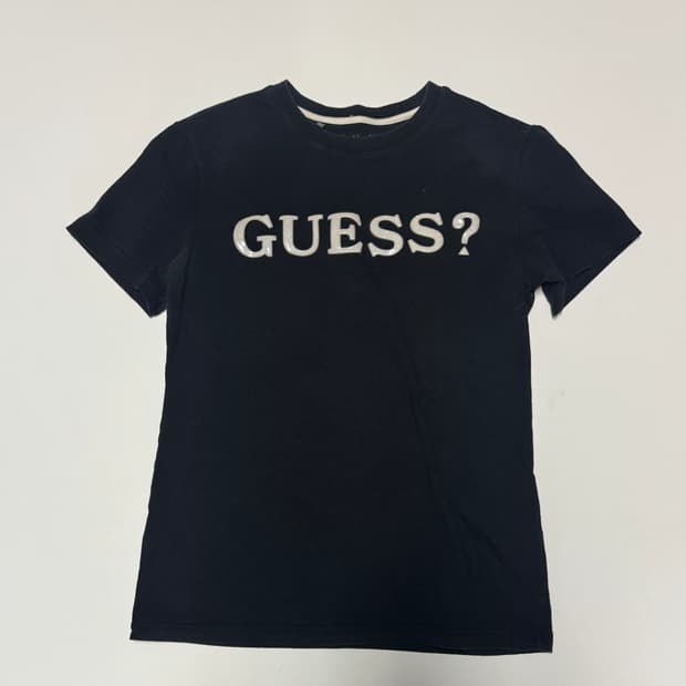 게스 Guess 스펠아웃 스판 혼방 반팔 티셔츠 M ~ L 블랙