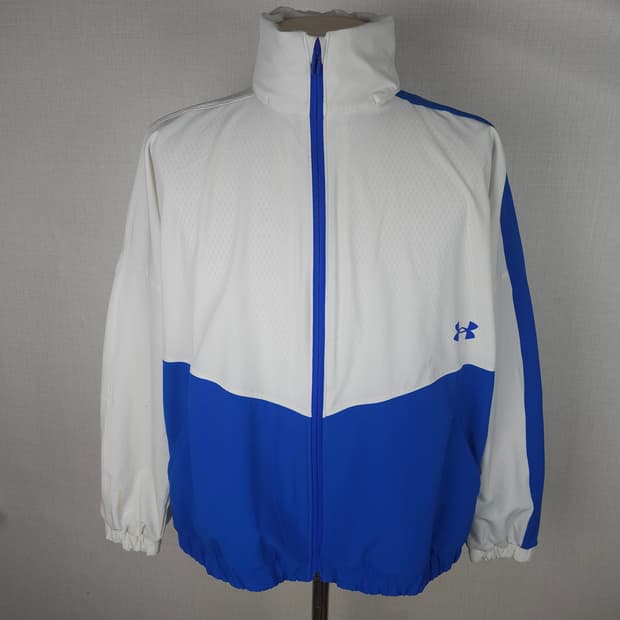 언더아머 바람막이점퍼 남자100사이즈 