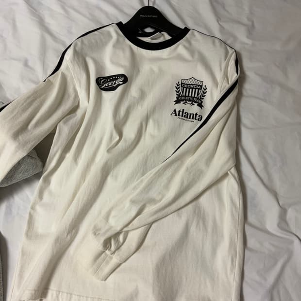 스파오 롱슬리브